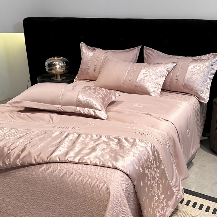 91家纺网 家纺一手货源 找家纺 金牛座家纺 2026新款水洗丝柔提花夏被空调被四件套 忆夏-浅豆沙