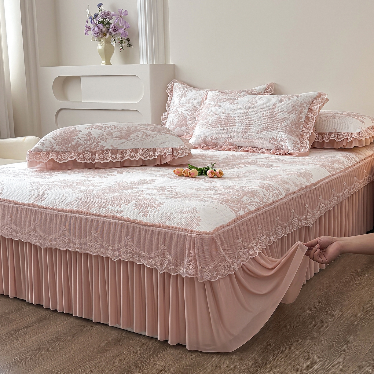 91家纺网 家纺一手货源 找家纺 （总）金艾草 2026春夏新款PE凉感床裙款凉席席子空调软席