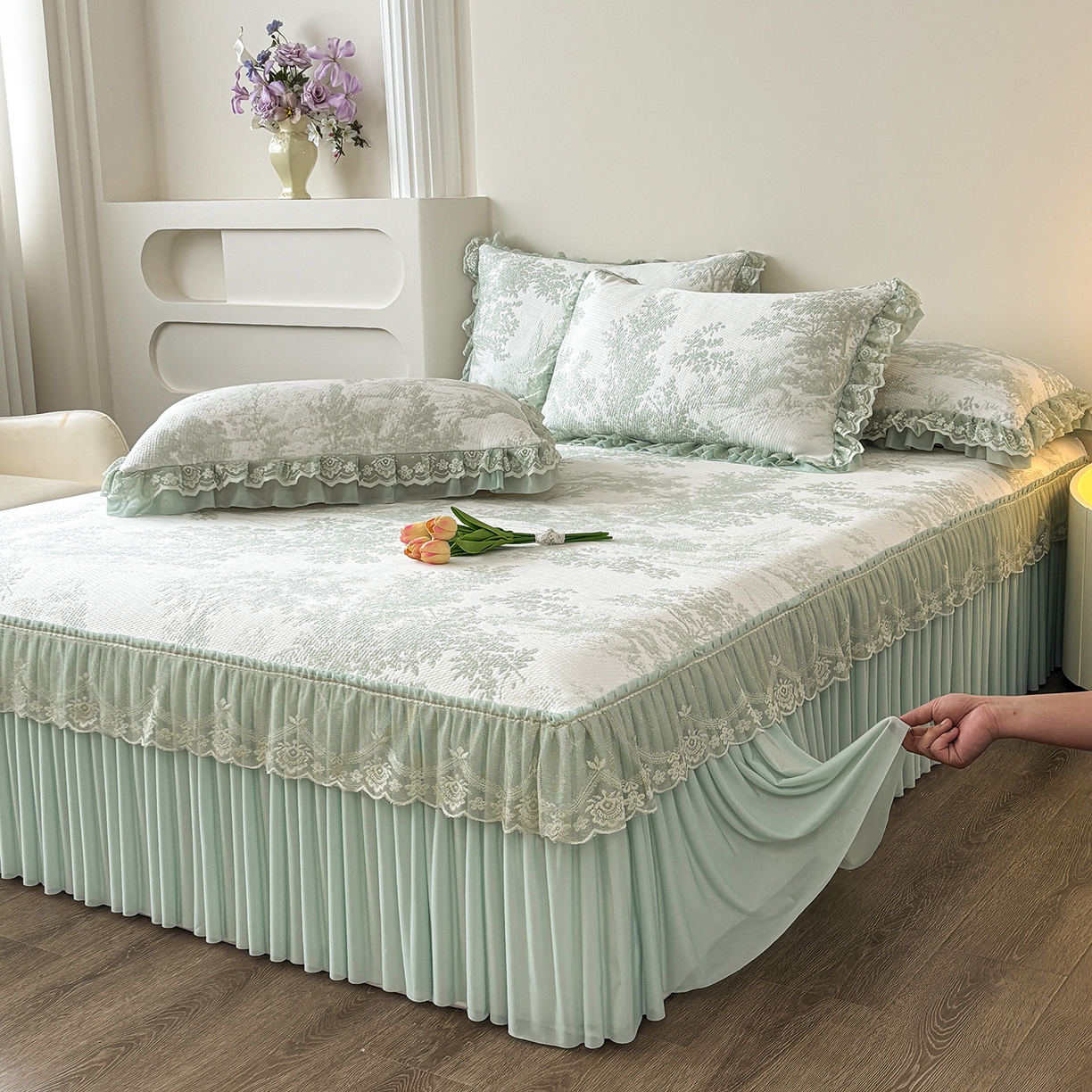 91家纺网 家纺一手货源 找家纺 金艾草 2026春夏新款PE凉感床裙款凉席席子空调软席 清新-绿色