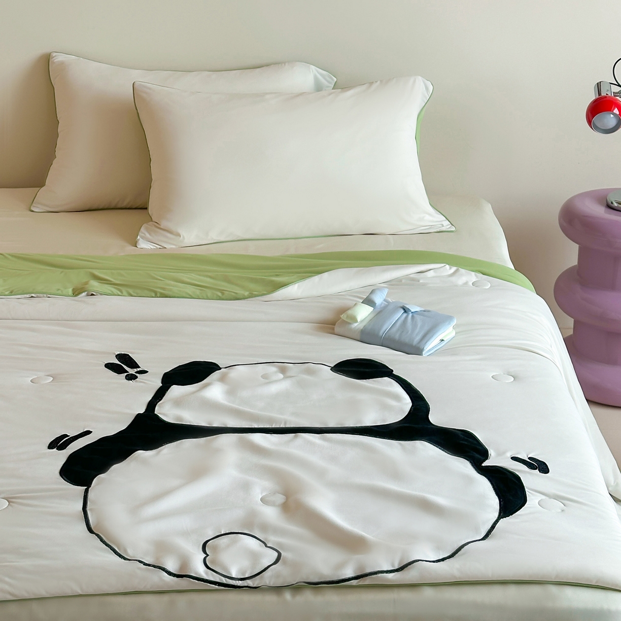 91家纺网 家纺一手货源 找家纺 （总）佳汐蓝家纺 2026新款大版贴布绣花霜呼吸-凉感被夏被夏凉被空调被