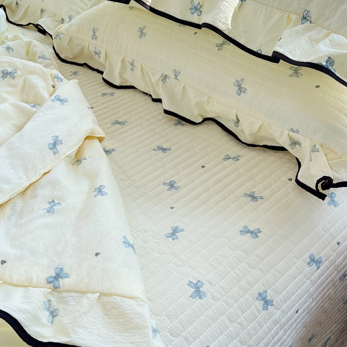 91家纺网 家纺一手货源 找家纺 蝶帕家纺 2026新款云感双层纱床盖款夏被夏凉被空调被四件套 简兮兰