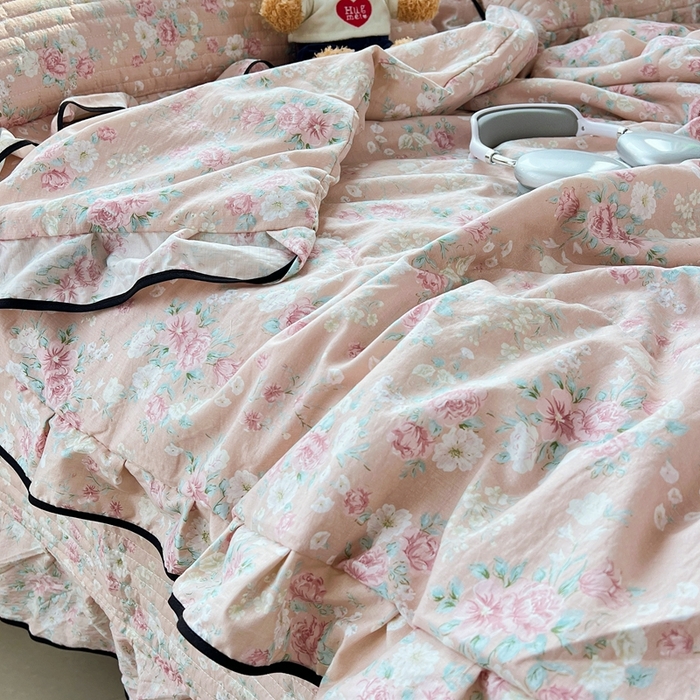 91家纺网 家纺一手货源 找家纺 蝶帕家纺 2026新款云感双层纱床盖款夏被夏凉被空调被四件套 梦露