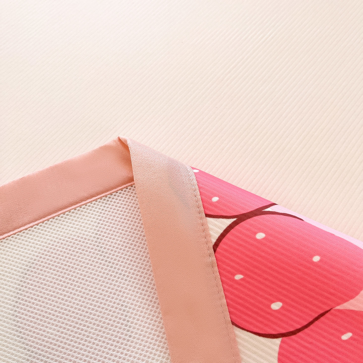 91家纺网 家纺一手货源 找家纺 川悦生活 【提供买家秀】2026新款凉豆豆冰丝大阪卡通凉席 草莓奶昔