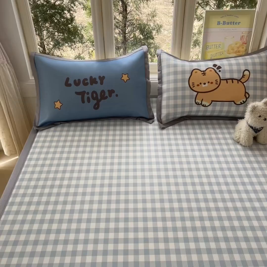 91家纺网 家纺一手货源 找家纺 川悦生活 【提供买家秀】2026新款凉豆豆冰丝大阪卡通凉席 萌萌小奶虎