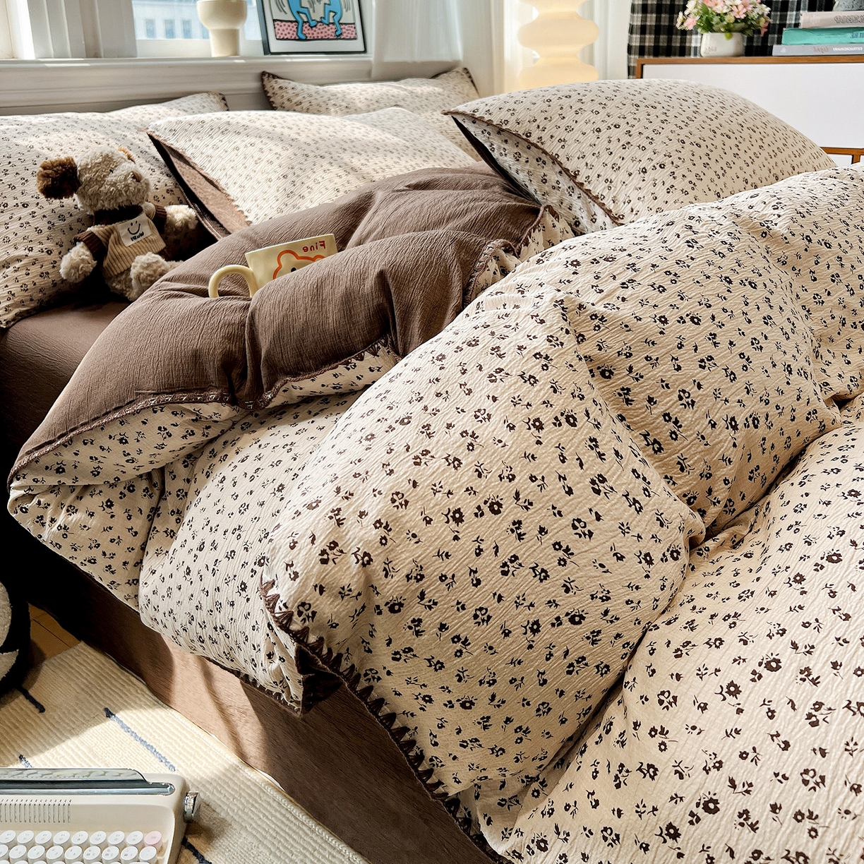 91家纺网 家纺一手货源 找家纺 （总）顾里家纺 2026新款春日碎花贝壳针泡芙棉四件套