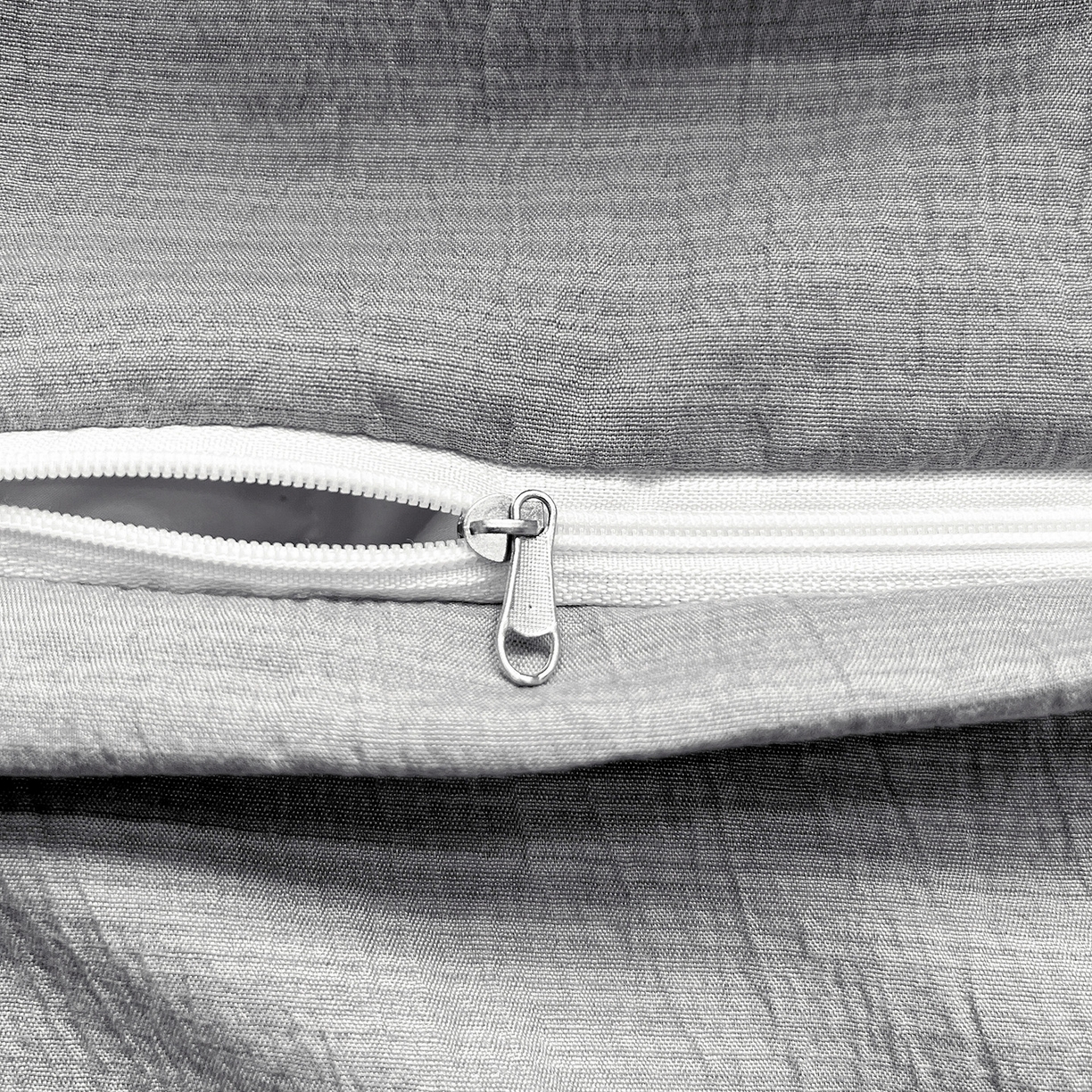 91家纺网 家纺一手货源 找家纺 顾里家纺 2026新款春日碎花贝壳针泡芙棉四件套 赫本花园