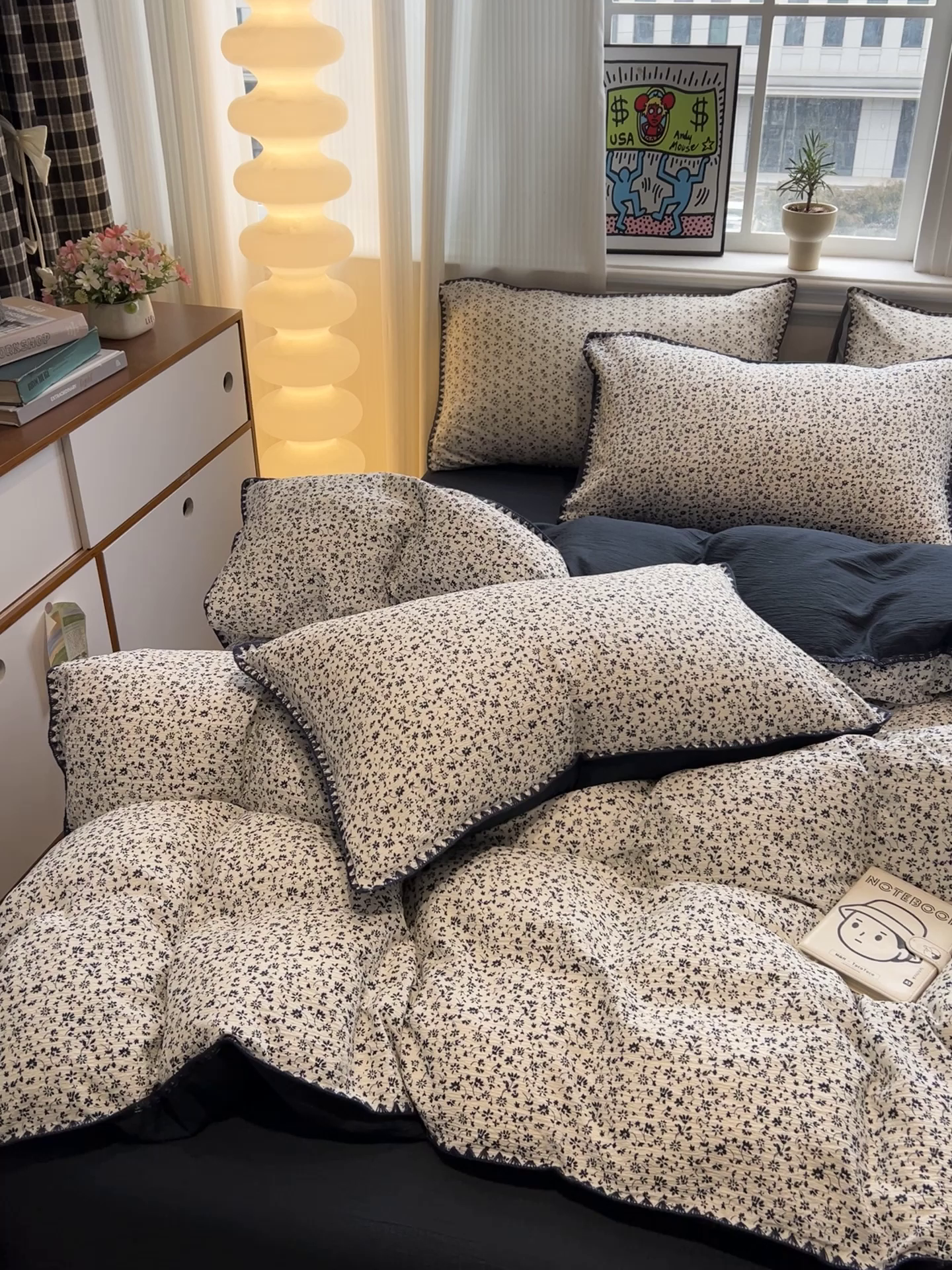 91家纺网 家纺一手货源 找家纺 顾里家纺 2026新款春日碎花贝壳针泡芙棉四件套 染夏清梦