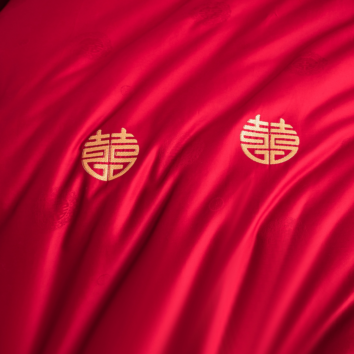 91家纺网 家纺一手货源 找家纺 甜咪咪婚庆 2026新款婚庆结婚全棉50双股100支长绒棉提花喜被被芯四季被 龙凤团圆