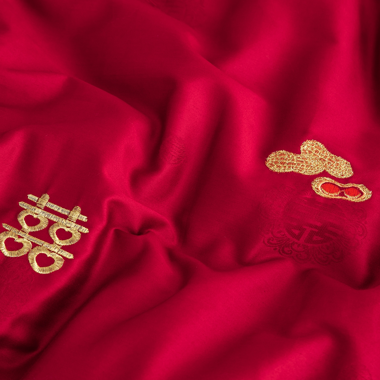 91家纺网 家纺一手货源 找家纺 甜咪咪婚庆 2026新款婚庆结婚全棉50双股100支长绒棉提花喜被被芯四季被 圆圆满满