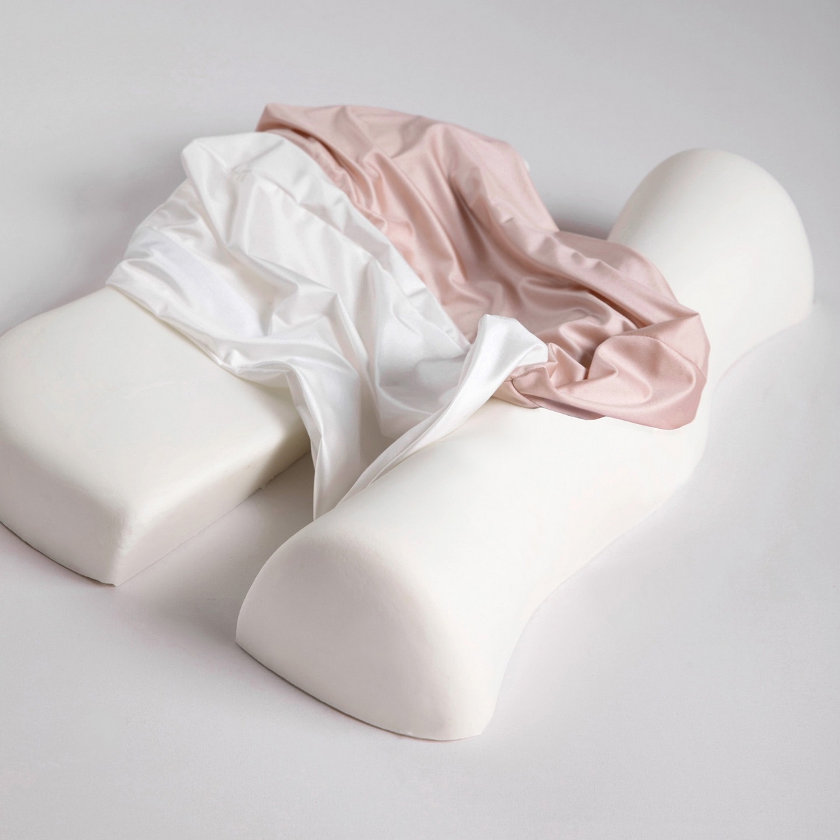 91家纺网 家纺一手货源 找家纺 初铭记忆枕 2026新款凉感牵引枕记忆枕枕头枕芯 粉色