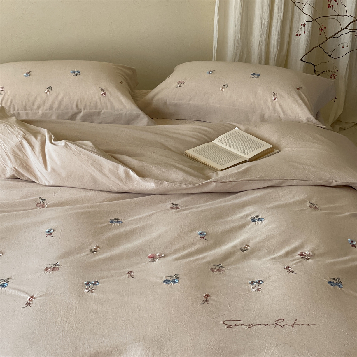 91家纺网 家纺一手货源 找家纺 （总）名品优仓 2026春夏新款棉麻刺绣四件套-摩尔庄园