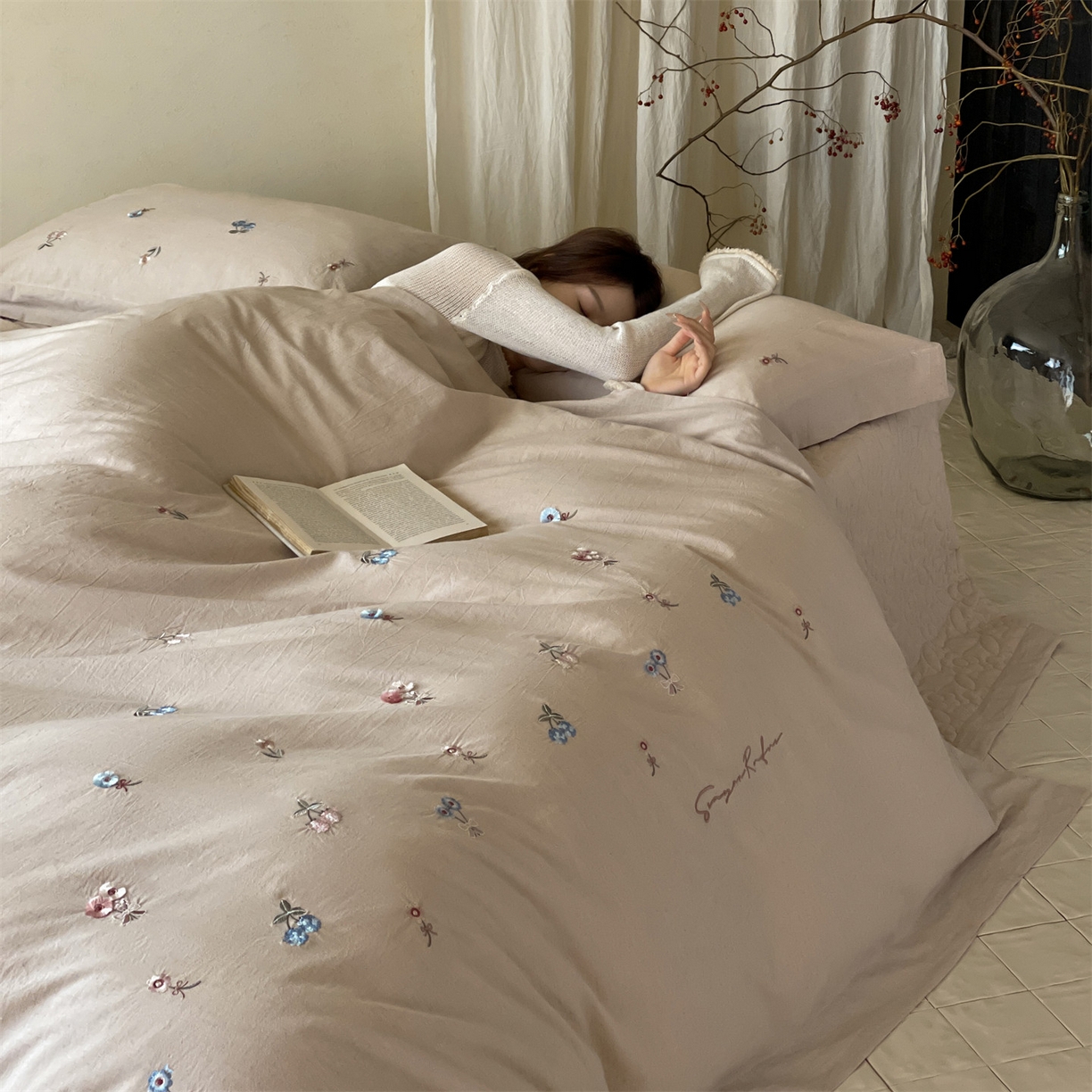 91家纺网 家纺一手货源 找家纺 （总）名品优仓 2026春夏新款棉麻刺绣四件套-摩尔庄园