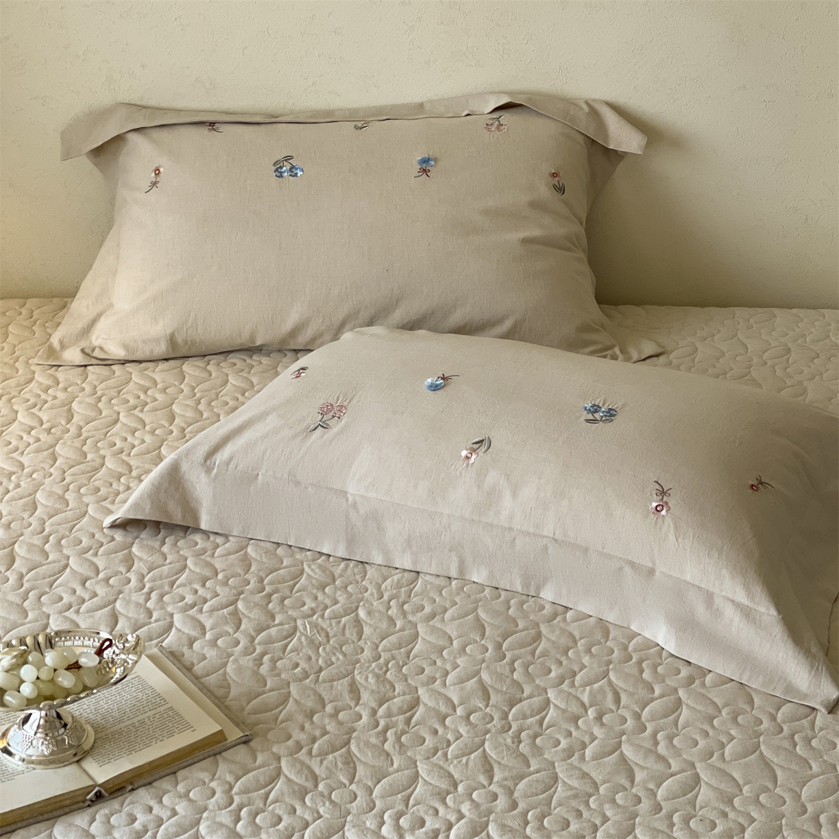 91家纺网 家纺一手货源 找家纺 名品优仓 2026春夏新款棉麻刺绣四件套-摩尔庄园 摩尔庄园一咖