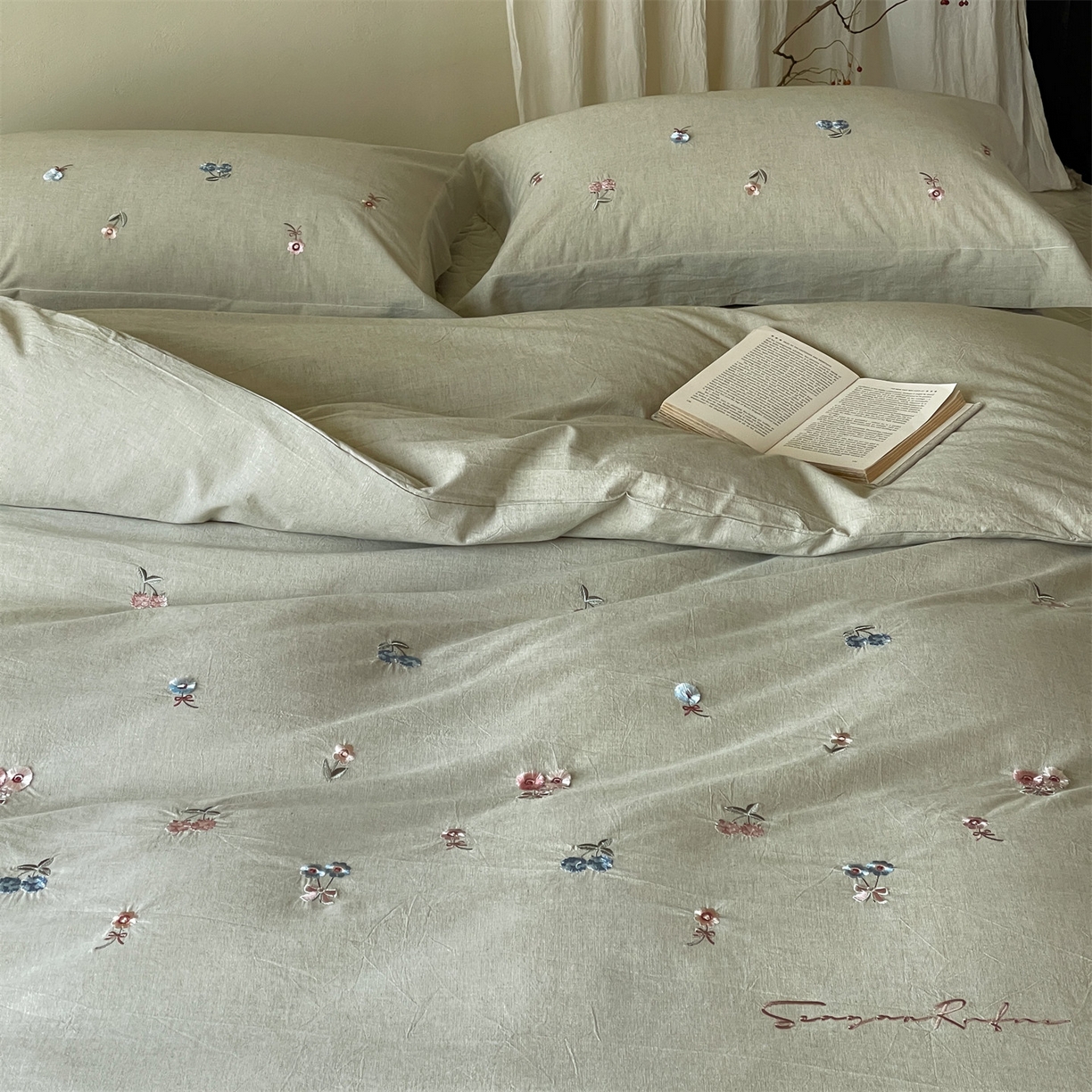 91家纺网 家纺一手货源 找家纺 名品优仓 2026春夏新款棉麻刺绣四件套-摩尔庄园 摩尔庄园一绿