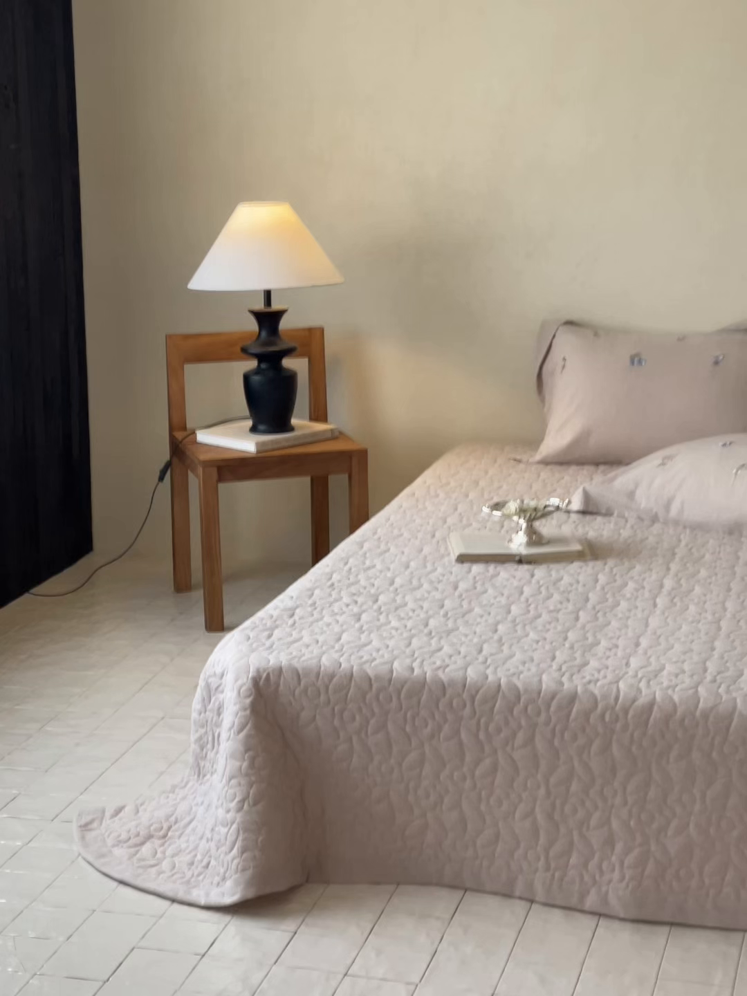 91家纺网 家纺一手货源 找家纺 （总）名品优仓 2026春夏新款棉麻刺绣四件套-摩尔庄园