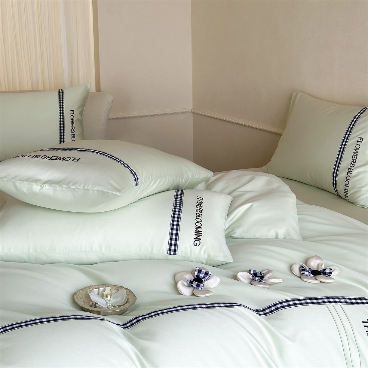 91家纺网 家纺一手货源 找家纺 名品优仓 2026春夏新款新疆长绒棉纯棉刺绣四件套-魅朵 魅朵一清新绿