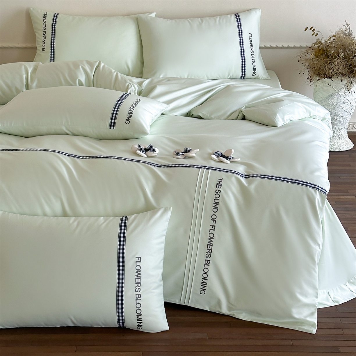 91家纺网 家纺一手货源 找家纺 名品优仓 2026春夏新款新疆长绒棉纯棉刺绣四件套-魅朵 魅朵一清新绿