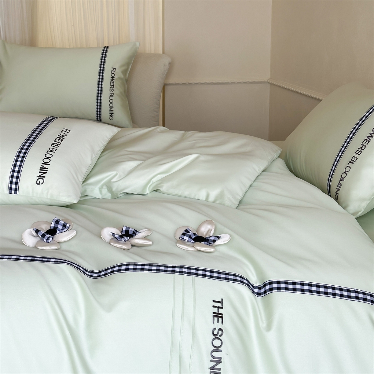 91家纺网 家纺一手货源 找家纺 名品优仓 2026春夏新款新疆长绒棉纯棉刺绣四件套-魅朵 魅朵一清新绿