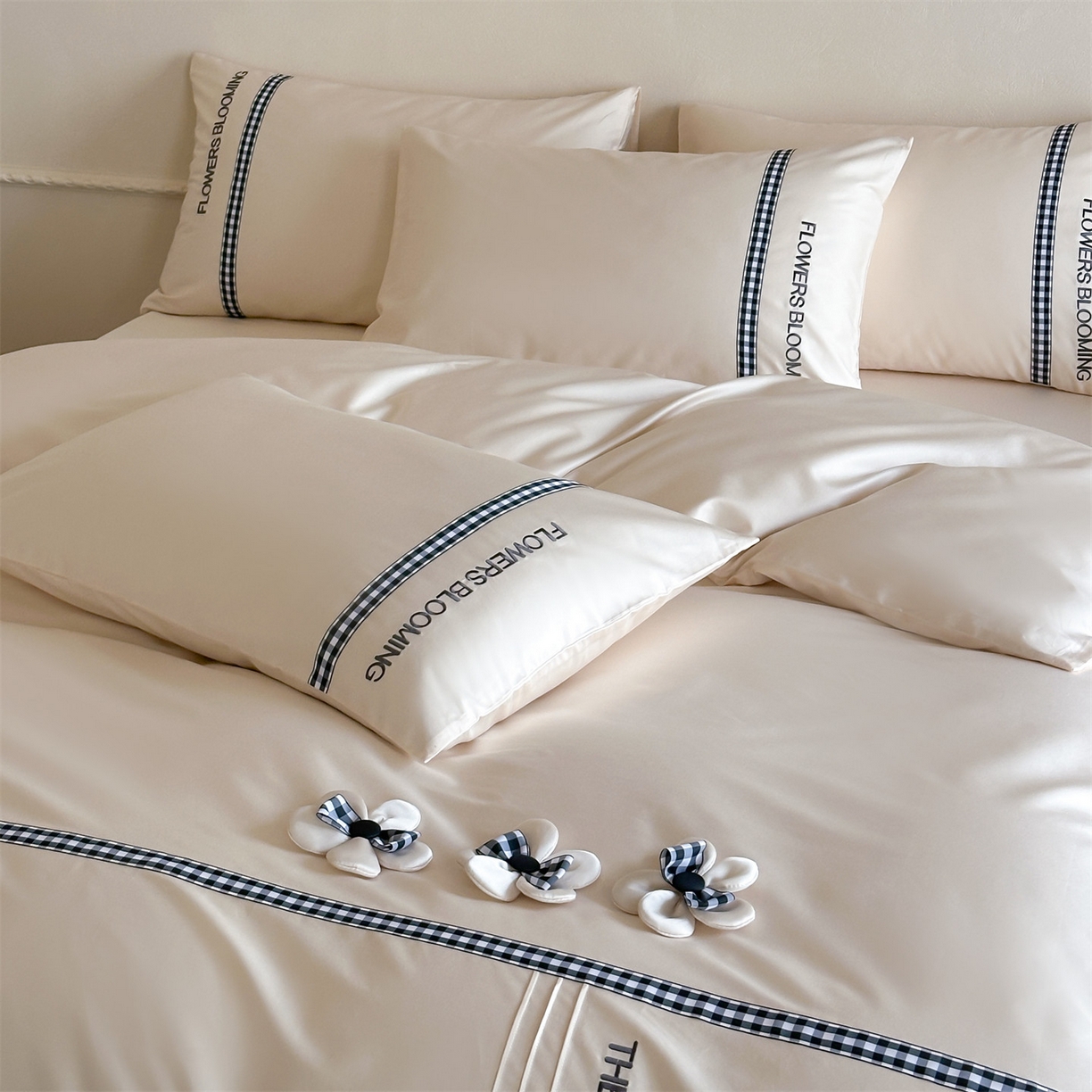 91家纺网 家纺一手货源 找家纺 名品优仓 2026春夏新款新疆长绒棉纯棉刺绣四件套-魅朵 魅朵一奶油粉