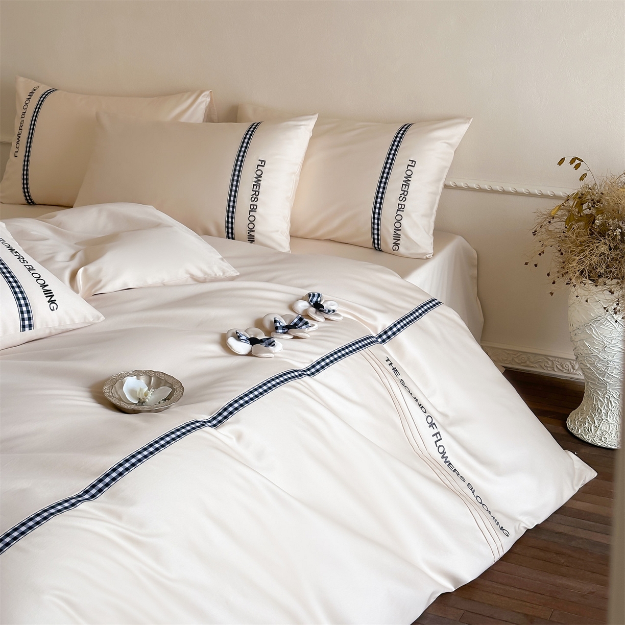 91家纺网 家纺一手货源 找家纺 名品优仓 2026春夏新款新疆长绒棉纯棉刺绣四件套-魅朵 魅朵一奶油粉