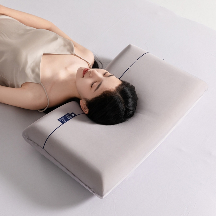 91家纺网 家纺一手货源 找家纺 初铭记忆枕 2026新款某朵同款慢回弹深睡太空记忆枕芯面包枕枕头枕芯 灰色