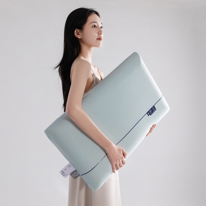 91家纺网 家纺一手货源 找家纺 初铭记忆枕 2026新款某朵同款慢回弹深睡太空记忆枕芯面包枕枕头枕芯 浅蓝