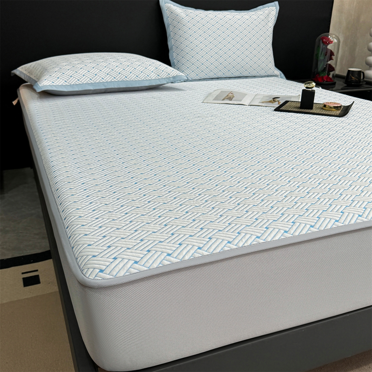 91家纺网 家纺一手货源 找家纺 （总）源舍家纺 2026新款爆款饼干花韩国豆豆A类凉席可机洗床笠款