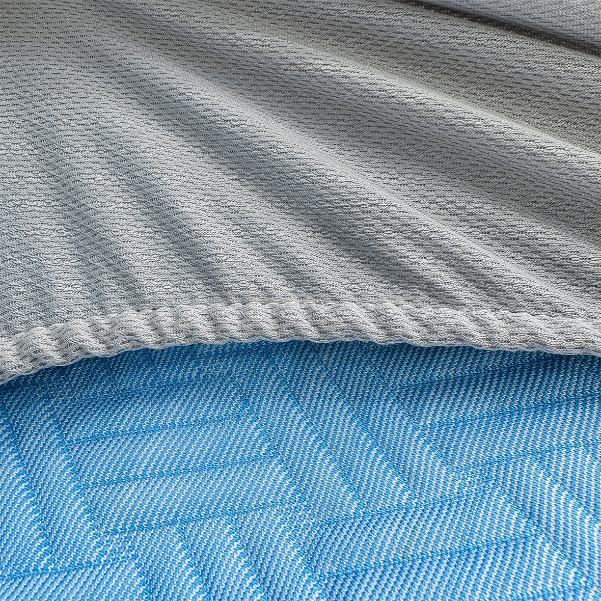 91家纺网 家纺一手货源 找家纺 （总）源舍家纺 2026新款爆款饼干花韩国豆豆A类凉席可机洗床笠款