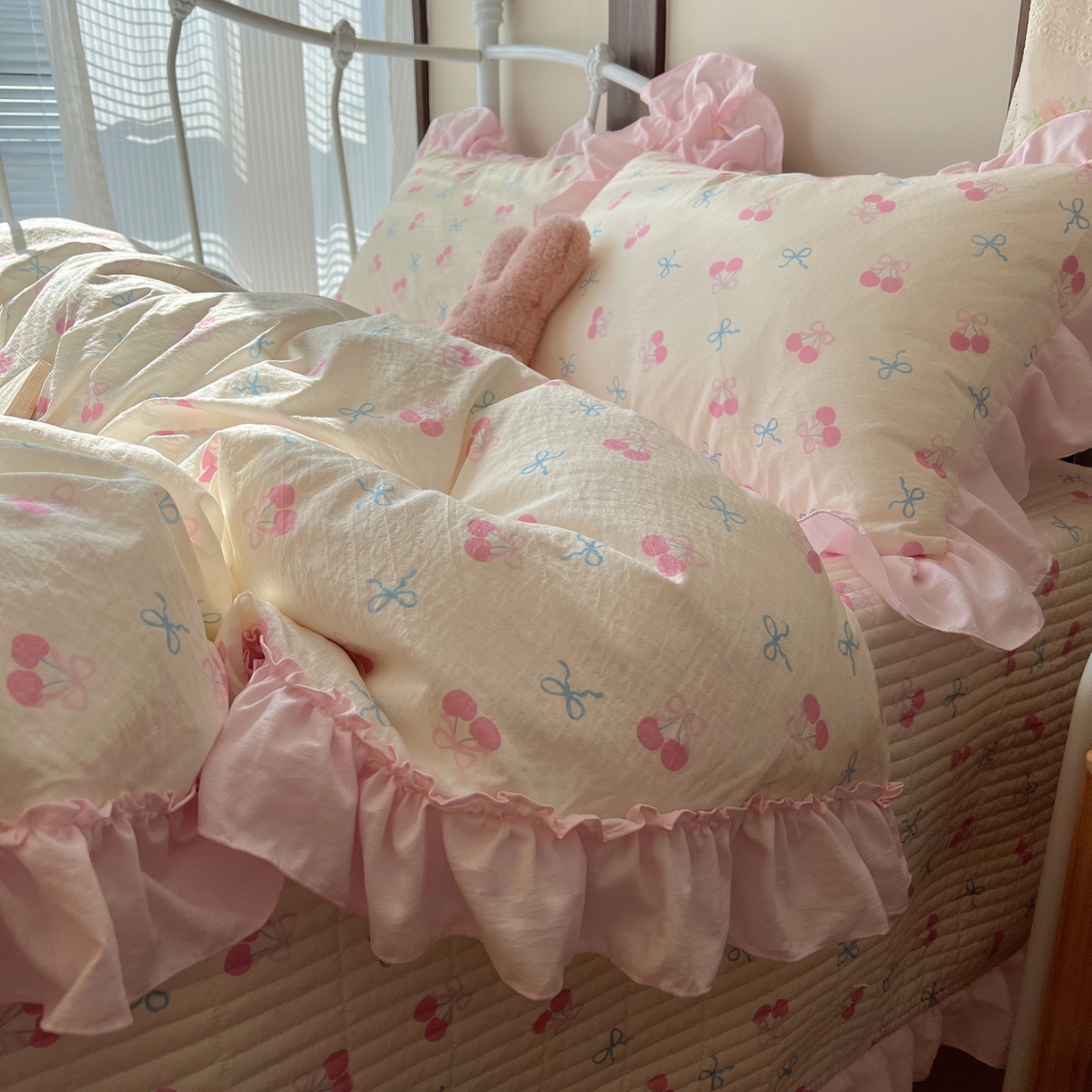 91家纺网 家纺一手货源 找家纺 （总）繁花家居 2026新款木棉泡芙感超糯叽叽花边床盖夏被四件套