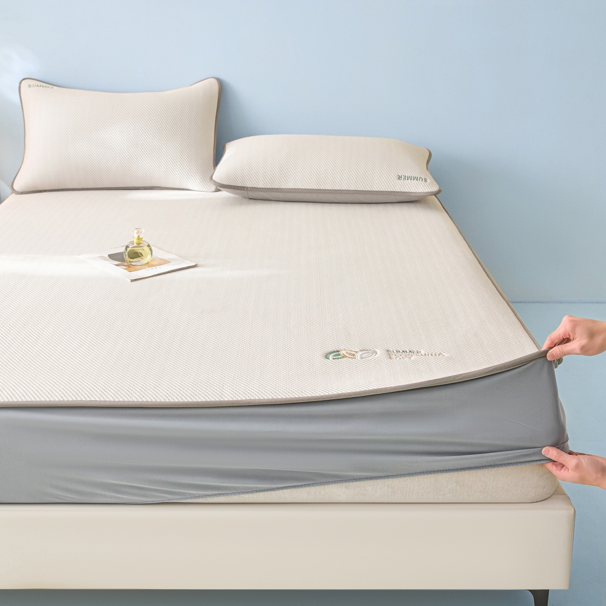 91家纺网 家纺一手货源 找家纺 欧邦 2026新款PE中分子刺绣款冰豆豆床笠夏被套件-序叶系列 序叶-咖