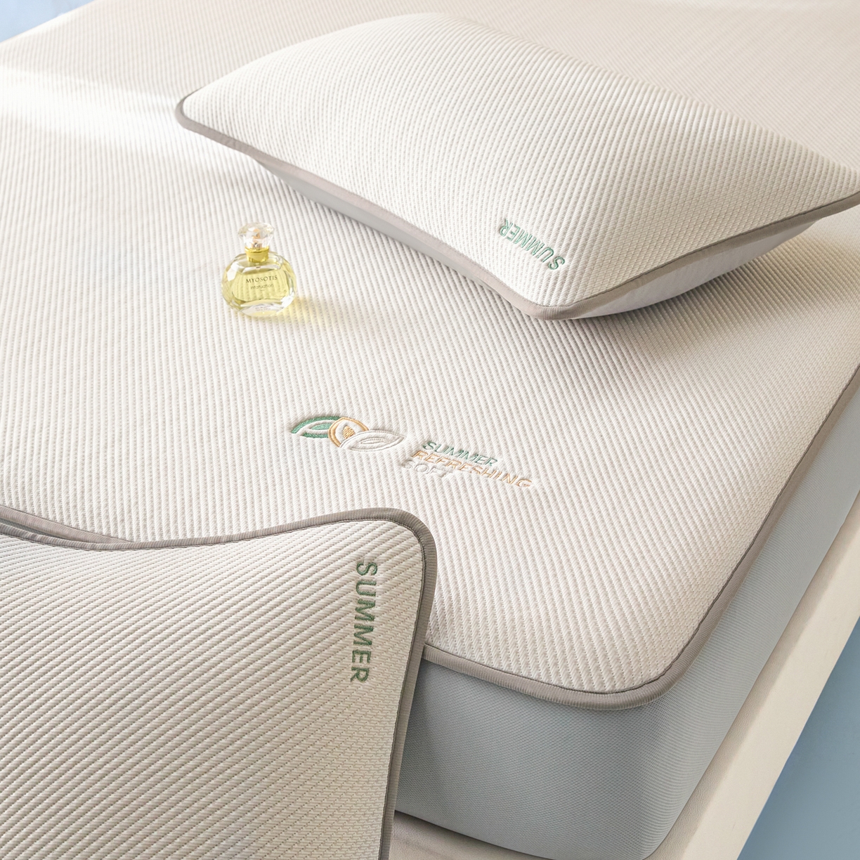 91家纺网 家纺一手货源 找家纺 欧邦 2026新款PE中分子刺绣款冰豆豆床笠夏被套件-序叶系列 序叶-咖