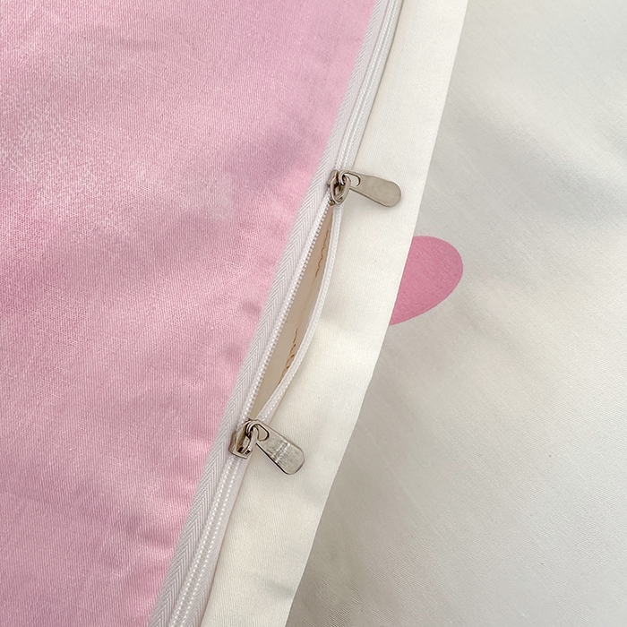 91家纺网 家纺一手货源 找家纺 宇彬家纺 2026直播新款13372A类全棉纯棉印花床单床笠款四件套和单被套喷气清新简约 黑大帅