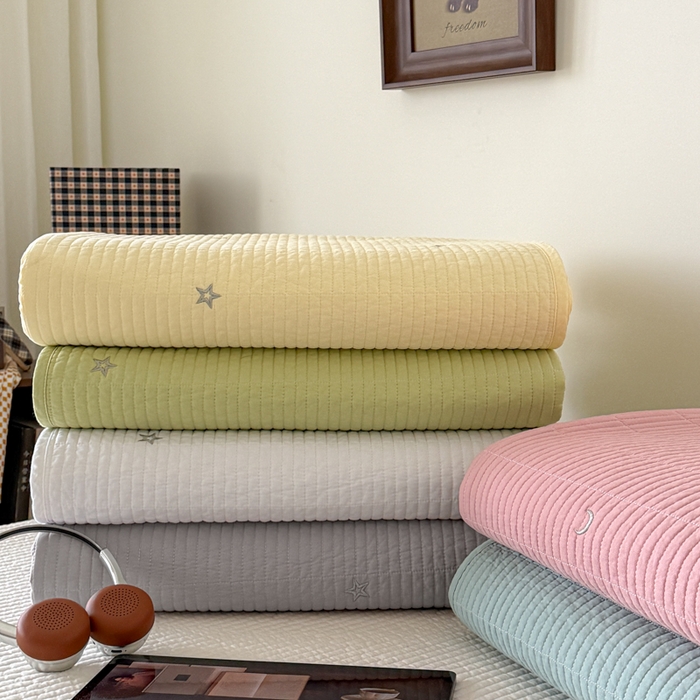 91家纺网 家纺一手货源 找家纺 沐纯家居 2026春夏新款全棉星月刺绣床盖三件套 组合图仅供展示不可下单