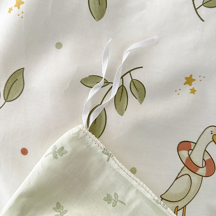 91家纺网 家纺一手货源 找家纺 宇彬家纺 2026直播新款13372A类全棉纯棉印花床单床笠款四件套和单被套喷气清新简约 鸭吖