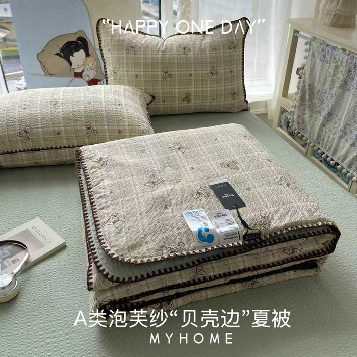 91家纺网 家纺一手货源 找家纺 （总）贝扬思家纺 2026新款泡芙纱贝壳边夏被套件-欧包系列（今天也只做被快乐包裹的小朋友）