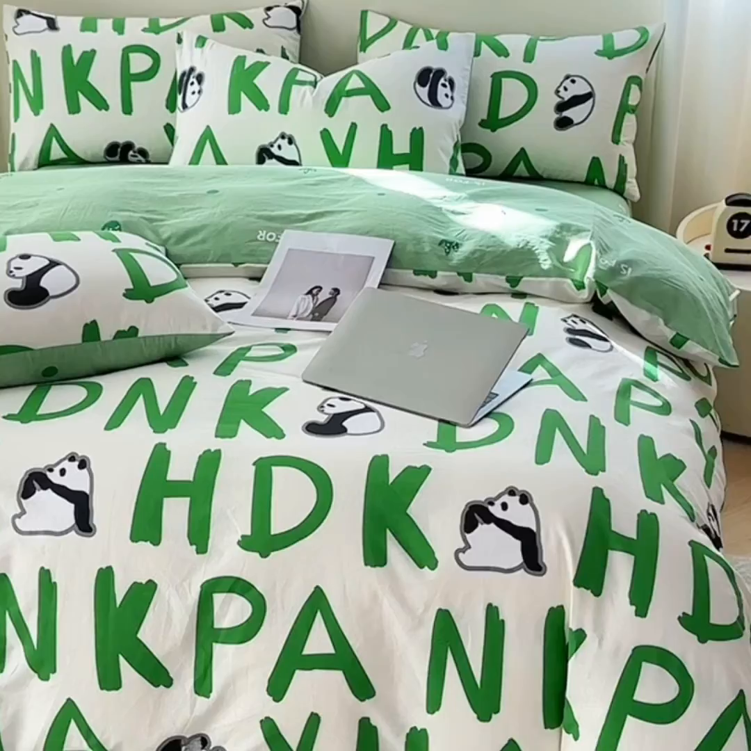 91家纺网 家纺一手货源 找家纺 宇彬家纺 2026直播新款13372A类全棉纯棉印花床单床笠款四件套和单被套喷气清新简约 熊猫