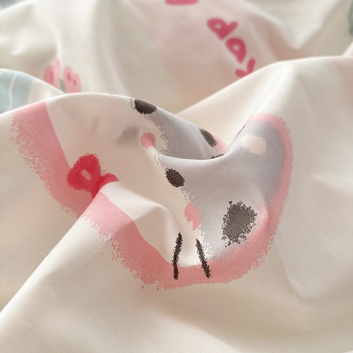 91家纺网 家纺一手货源 找家纺 宇彬家纺 2026直播新款13372A类全棉纯棉印花床单床笠款四件套和单被套喷气清新简约 忆伴时光