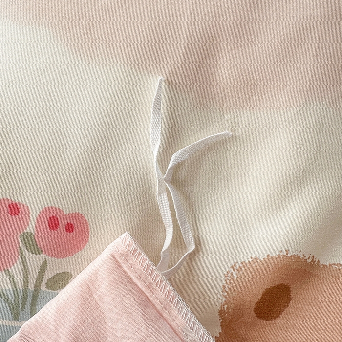 91家纺网 家纺一手货源 找家纺 宇彬家纺 2026直播新款13372A类全棉纯棉印花床单床笠款四件套和单被套喷气清新简约 忆伴时光