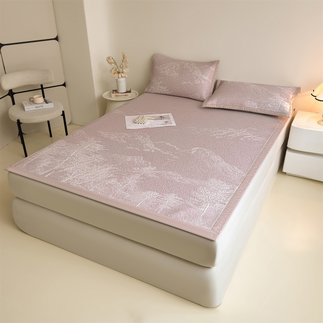 91家纺网 家纺一手货源 找家纺 慕木家纺 2026新品高端复合三明治PE乙纶双面提花610克冰豆豆凉席水墨丹青系列（提供买家秀） 床席款水墨丹青-粉