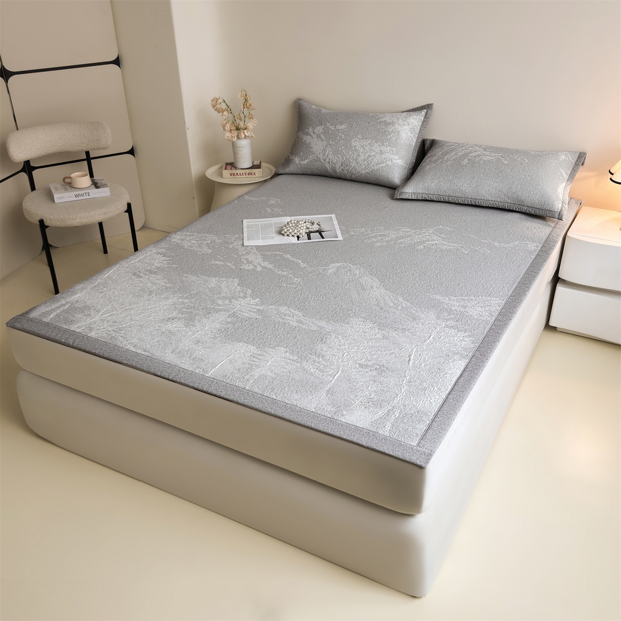 91家纺网 家纺一手货源 找家纺 慕木家纺 2026新品高端复合三明治PE乙纶双面提花610克冰豆豆凉席水墨丹青系列（提供买家秀） 床席款水墨丹青-灰