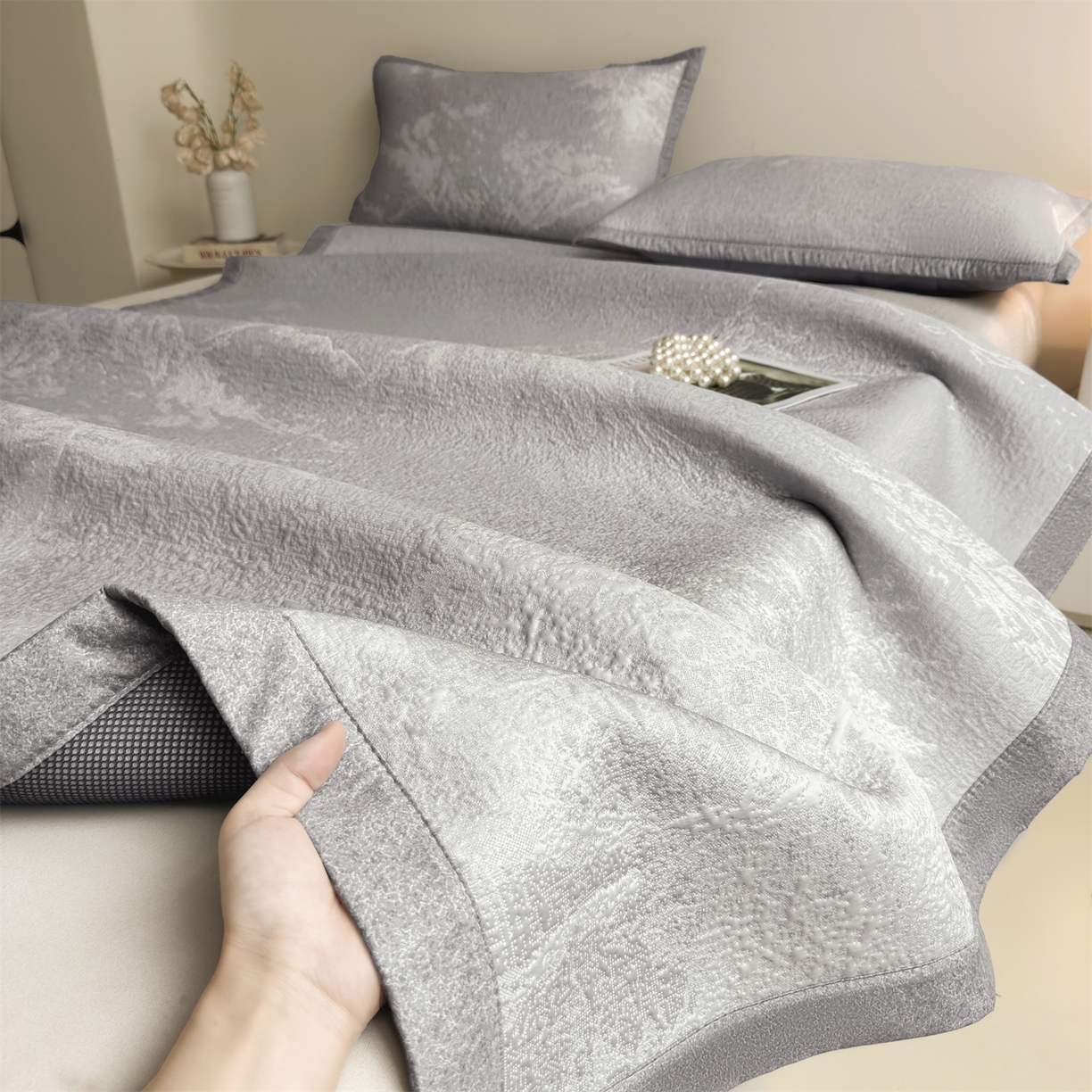 91家纺网 家纺一手货源 找家纺 慕木家纺 2026新品高端复合三明治PE乙纶双面提花610克冰豆豆凉席水墨丹青系列（提供买家秀） 床席款水墨丹青-灰