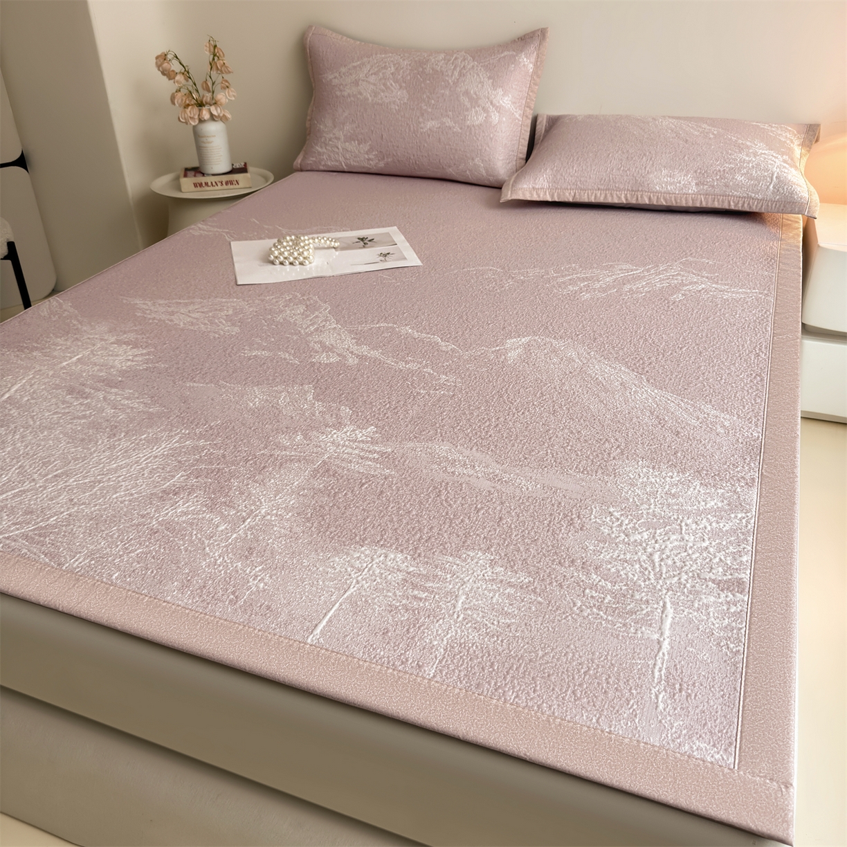 91家纺网 家纺一手货源 找家纺 慕木家纺 2026新品高端复合三明治PE乙纶双面提花610克冰豆豆凉席水墨丹青系列（提供买家秀） 床席款水墨丹青-粉