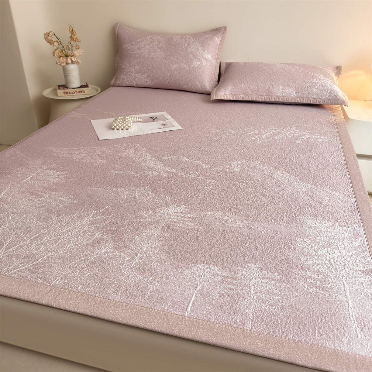 91家纺网 家纺一手货源 找家纺 慕木家纺 2026新品高端复合三明治PE乙纶双面提花610克冰豆豆凉席水墨丹青系列（提供买家秀） 床席款水墨丹青-粉