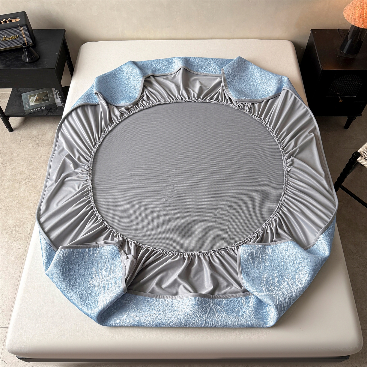 91家纺网 家纺一手货源 找家纺 慕木家纺 2026新品高端复合三明治PE乙纶双面提花610克冰豆豆凉席水墨丹青系列（提供买家秀） 床笠款水墨丹青-蓝