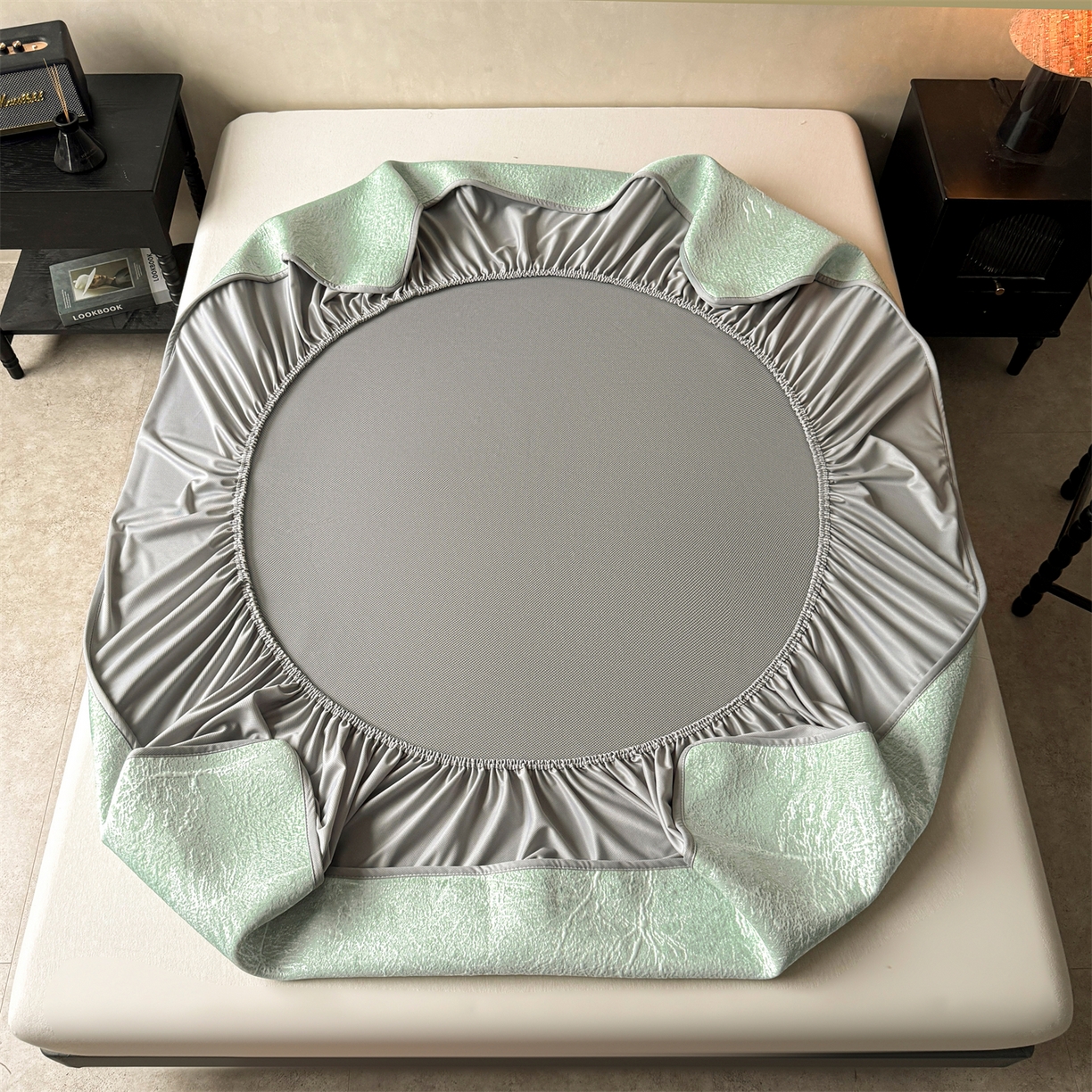 91家纺网 家纺一手货源 找家纺 慕木家纺 2026新品高端复合三明治PE乙纶双面提花610克冰豆豆凉席水墨丹青系列（提供买家秀） 床笠款水墨丹青-绿