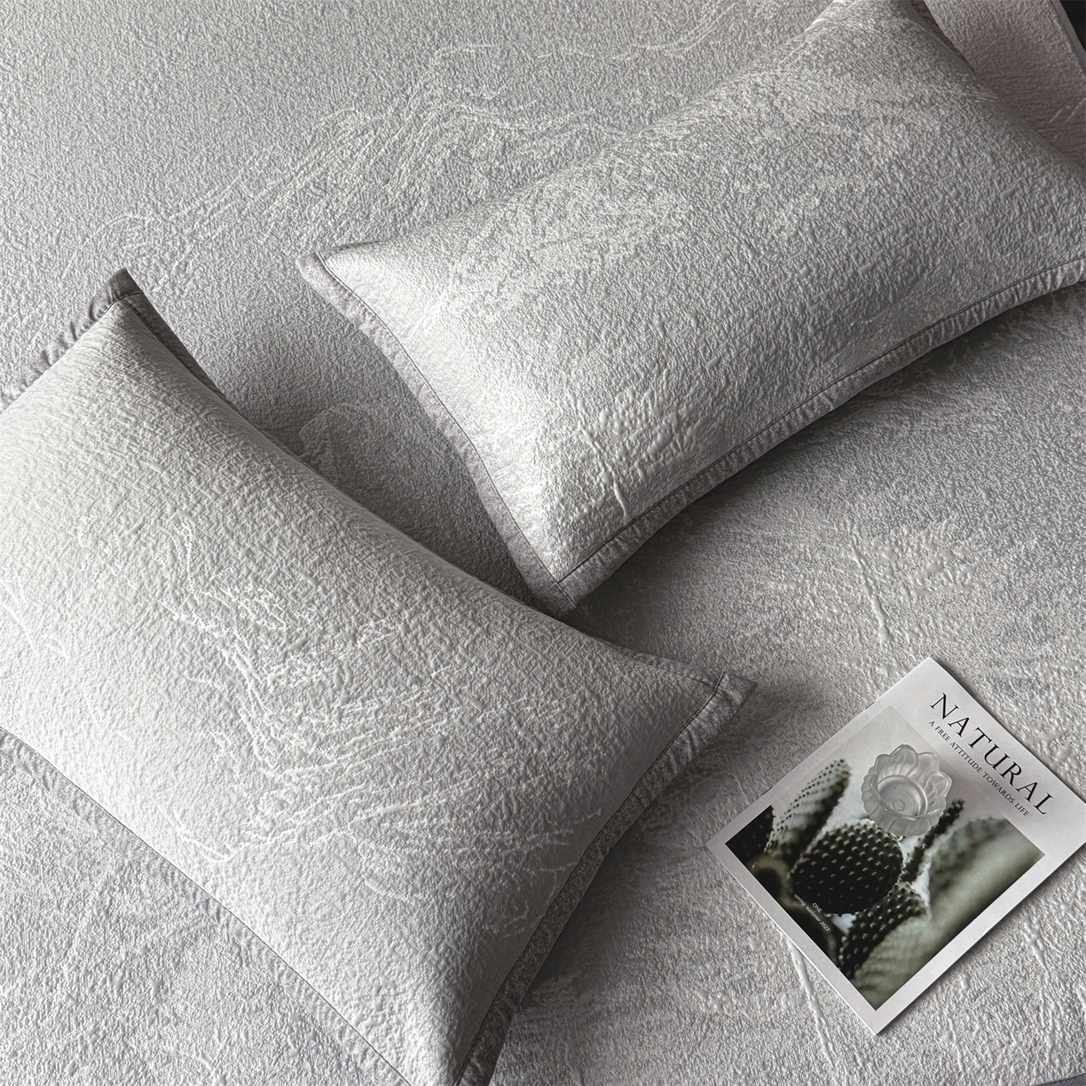 91家纺网 家纺一手货源 找家纺 慕木家纺 2026新品高端复合三明治PE乙纶双面提花610克冰豆豆凉席水墨丹青系列（提供买家秀） 床笠款水墨丹青-灰