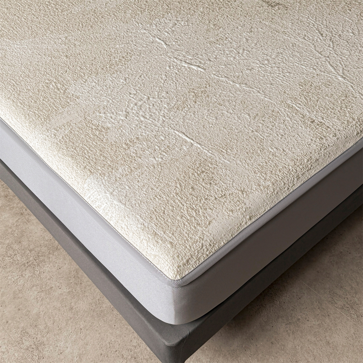 91家纺网 家纺一手货源 找家纺 慕木家纺 2026新品高端复合三明治PE乙纶双面提花610克冰豆豆凉席水墨丹青系列（提供买家秀） 床笠款水墨丹青-卡其