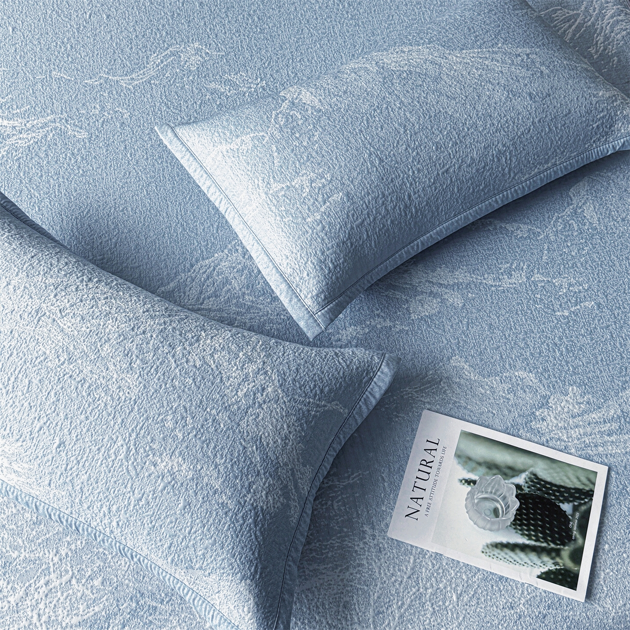 91家纺网 家纺一手货源 找家纺 慕木家纺 2026新品高端复合三明治PE乙纶双面提花610克冰豆豆凉席水墨丹青系列（提供买家秀） 床笠款水墨丹青-蓝