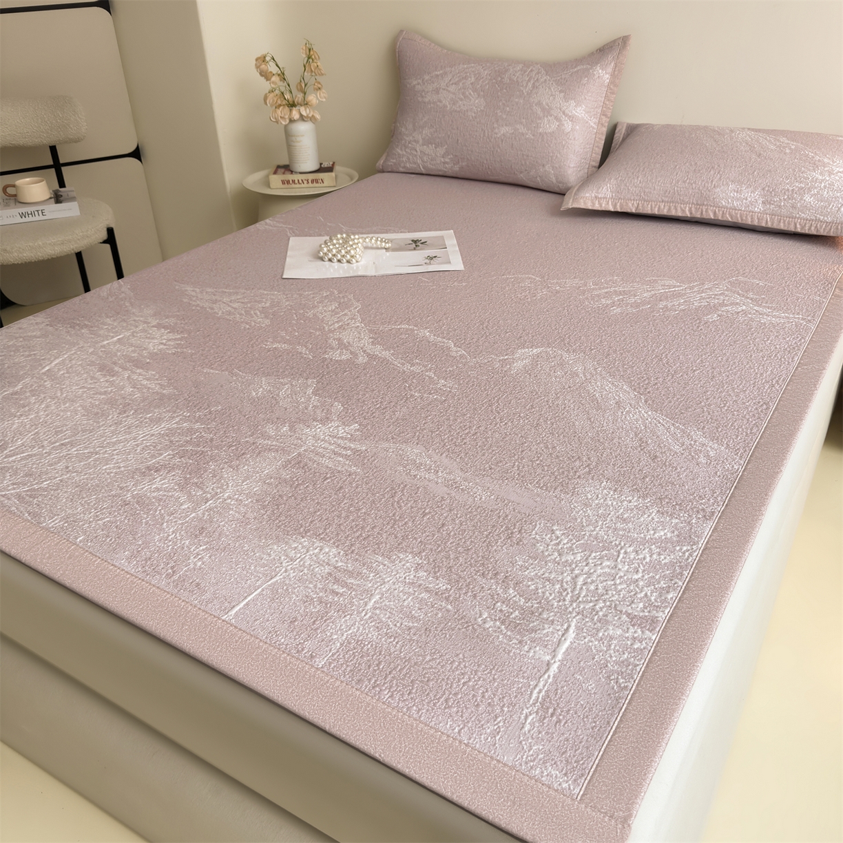 91家纺网 家纺一手货源 找家纺 慕木家纺 2026新品高端复合三明治PE乙纶双面提花610克冰豆豆凉席水墨丹青系列（提供买家秀） 床席款水墨丹青-粉