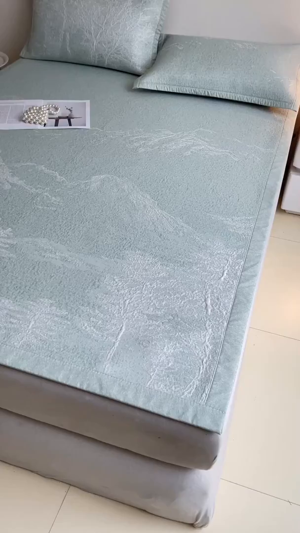 91家纺网 家纺一手货源 找家纺 慕木家纺 2026新品高端复合三明治PE乙纶双面提花610克冰豆豆凉席水墨丹青系列（提供买家秀） 床席款水墨丹青-绿